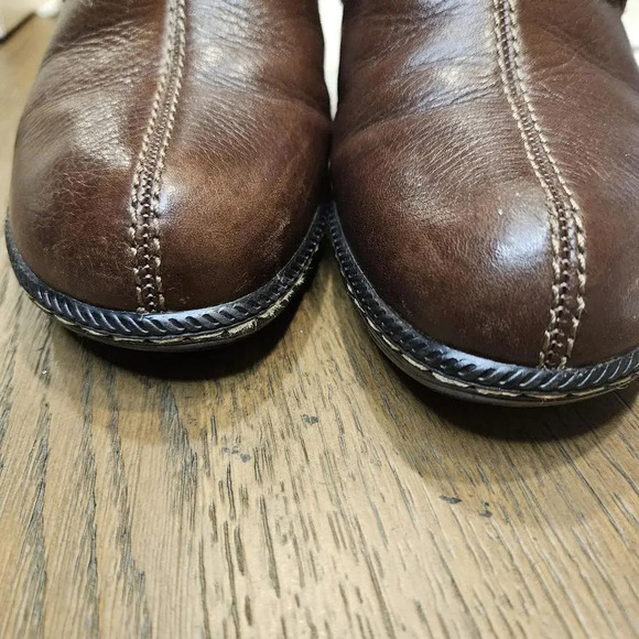 Söfft Brown Leather Clogs - Comfortable Slide-On Shoes - Picture 4 of 8